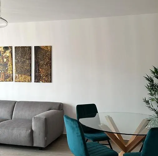 Kronburg 95-12 Brasov